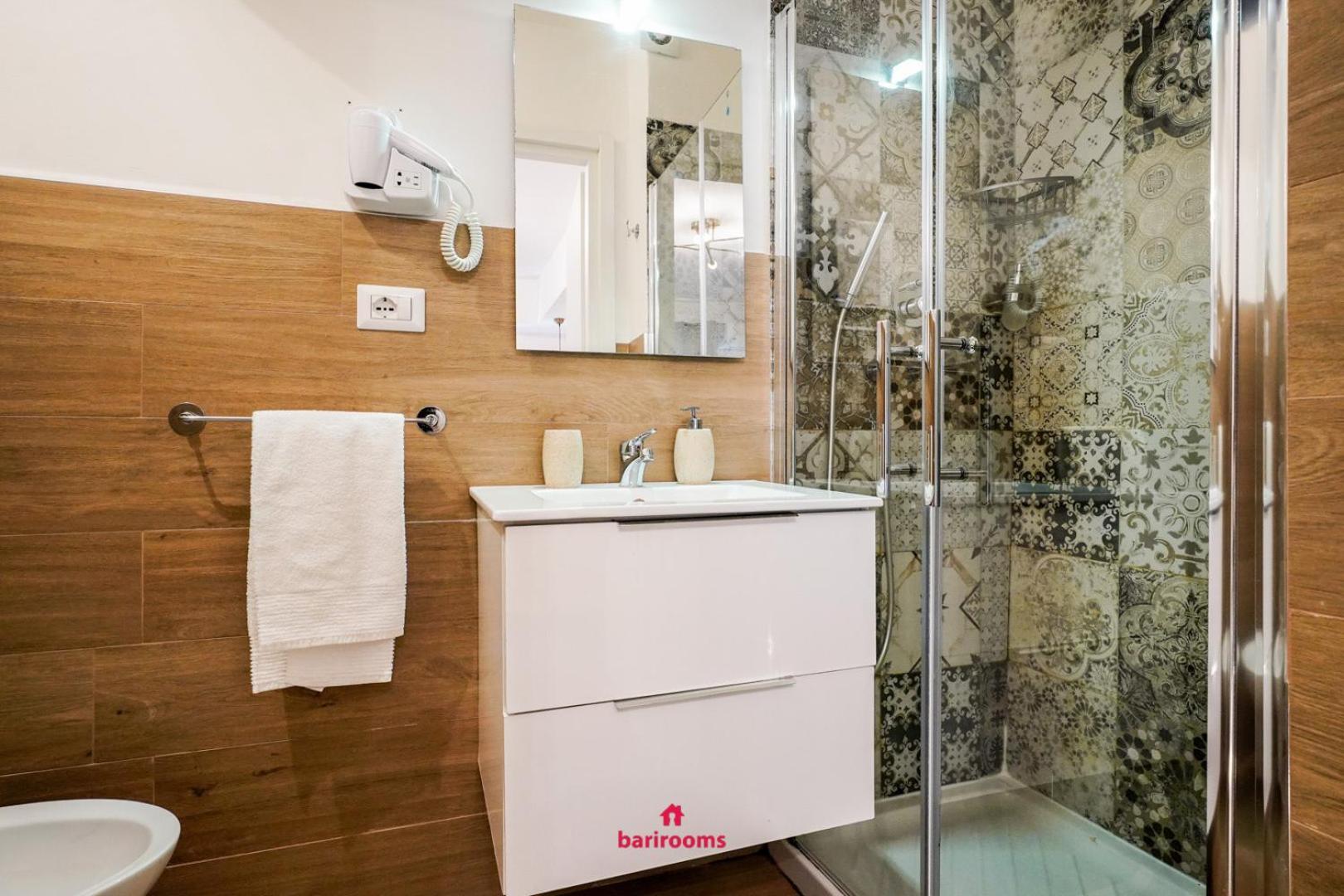 Barirooms - Melo Suites Ngoại thất bức ảnh